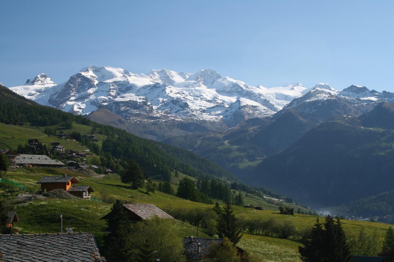 Hotel Relais Des Glaciers Champoluc Exterior foto